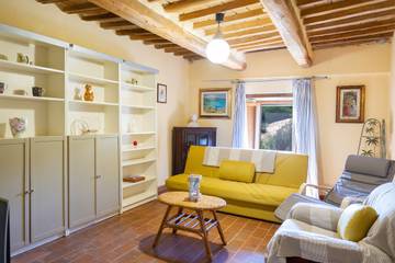 Villa for 4 People in Roccastrada, Tuscany, Photo 4