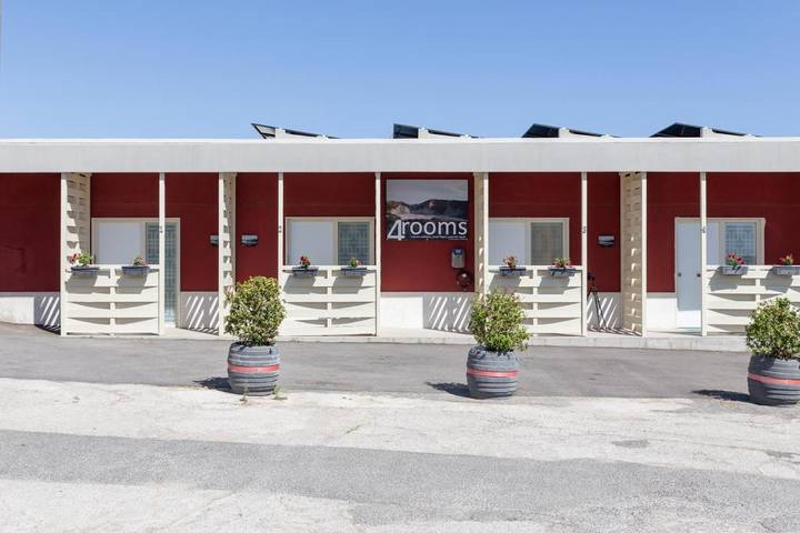 B&b per 3 persone, con panorama e giardino, adatto a famiglie con bambini a Pozzuoli