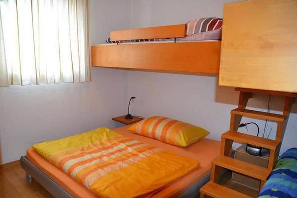 Geheel appartement, Appartement Bever voor 2-6 personen met 2 slaapkamers - Appartement in een of meerdere gezinnen in Bever, Oberengadin