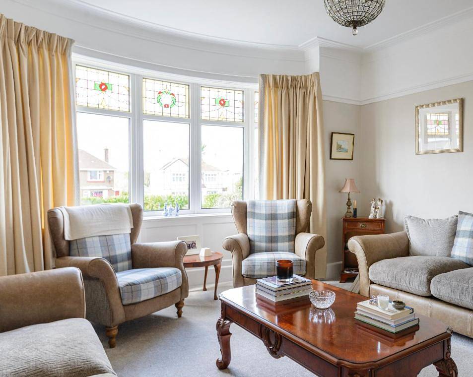Double or Twin Room with Private Bathroom in Portrush, County Londonderry