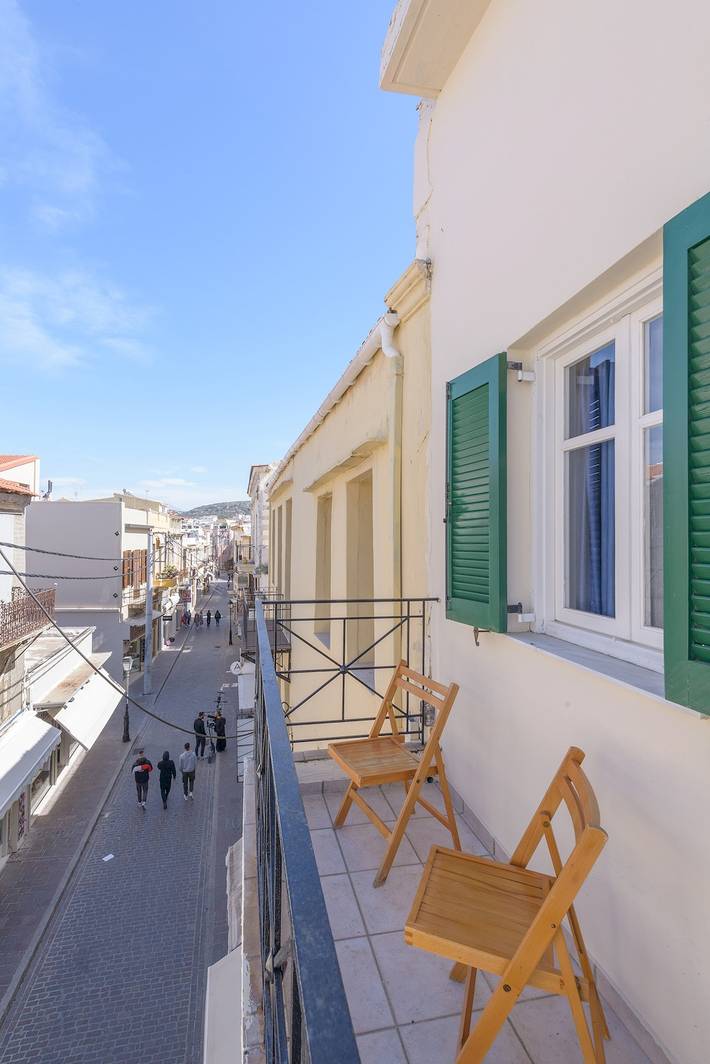 Apartment for 8 people in Rethymnon