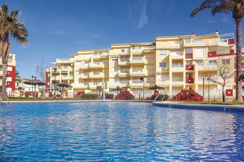 Apartamento inteiro, 2 quartos alojamento em Denia in Las Marinas, Dénia