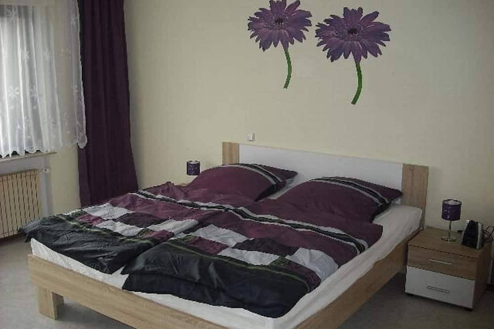 Großes ****Ferienhaus Muders für 8 Pers. - 180 qm - Im Tal der Loreley in Niederburg, Mittelrhein