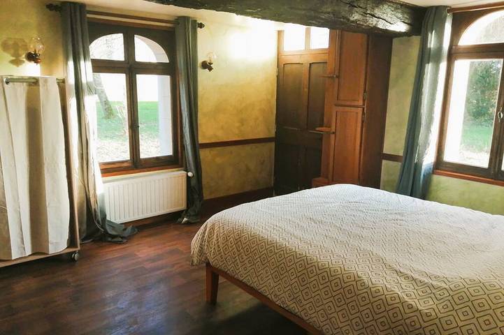 Location de vacances pour 12 personnes, avec jardin et jacuzzi à Le Mesnil-Mauger - 2