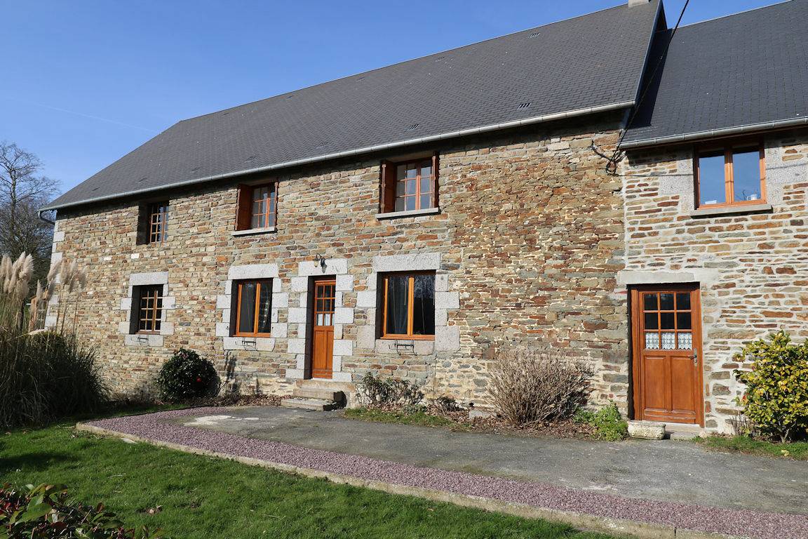 Maison chaleureuse à la Ferme, au cœur du Bocage in Saint-Pierre-Maubant-du-Bocage, Région de Vire