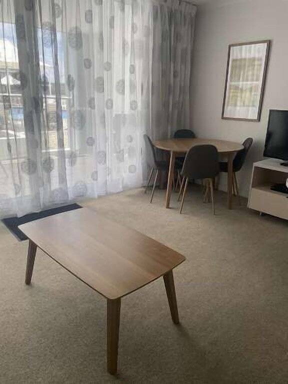 Ganze Wohnung, Pool, beach & cafes, Top Notch in Ettalong Beach, New South Wales