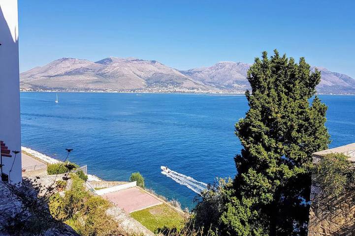 Ferienwohnung für 3 Personen, mit Terrasse in Gaeta