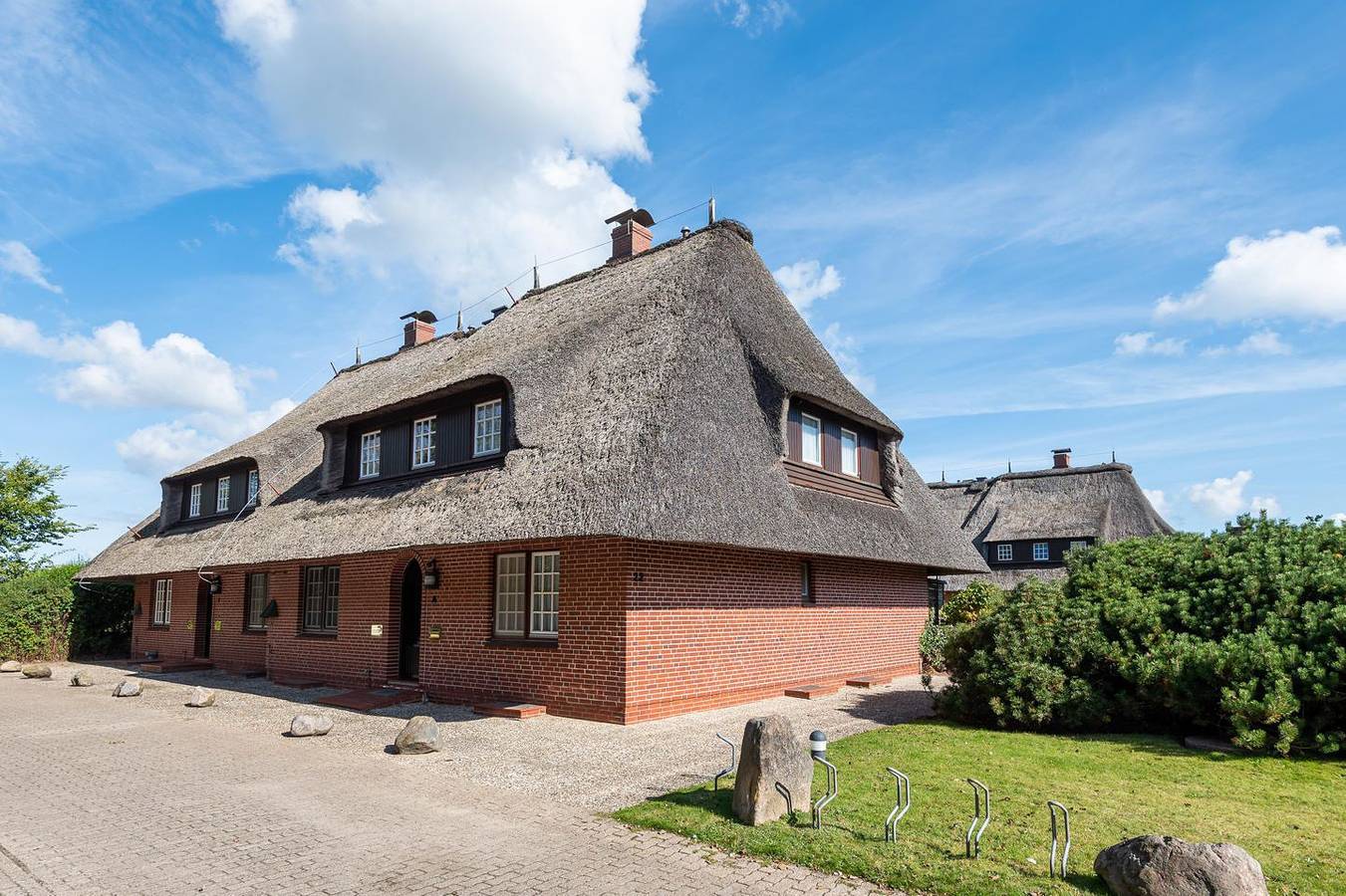 Ganze Wohnung, Gemütliche 3-Zimmer Ferienwohnung auf ca. 80 m² für 4 Personen. in Wenningstedt, Sylt