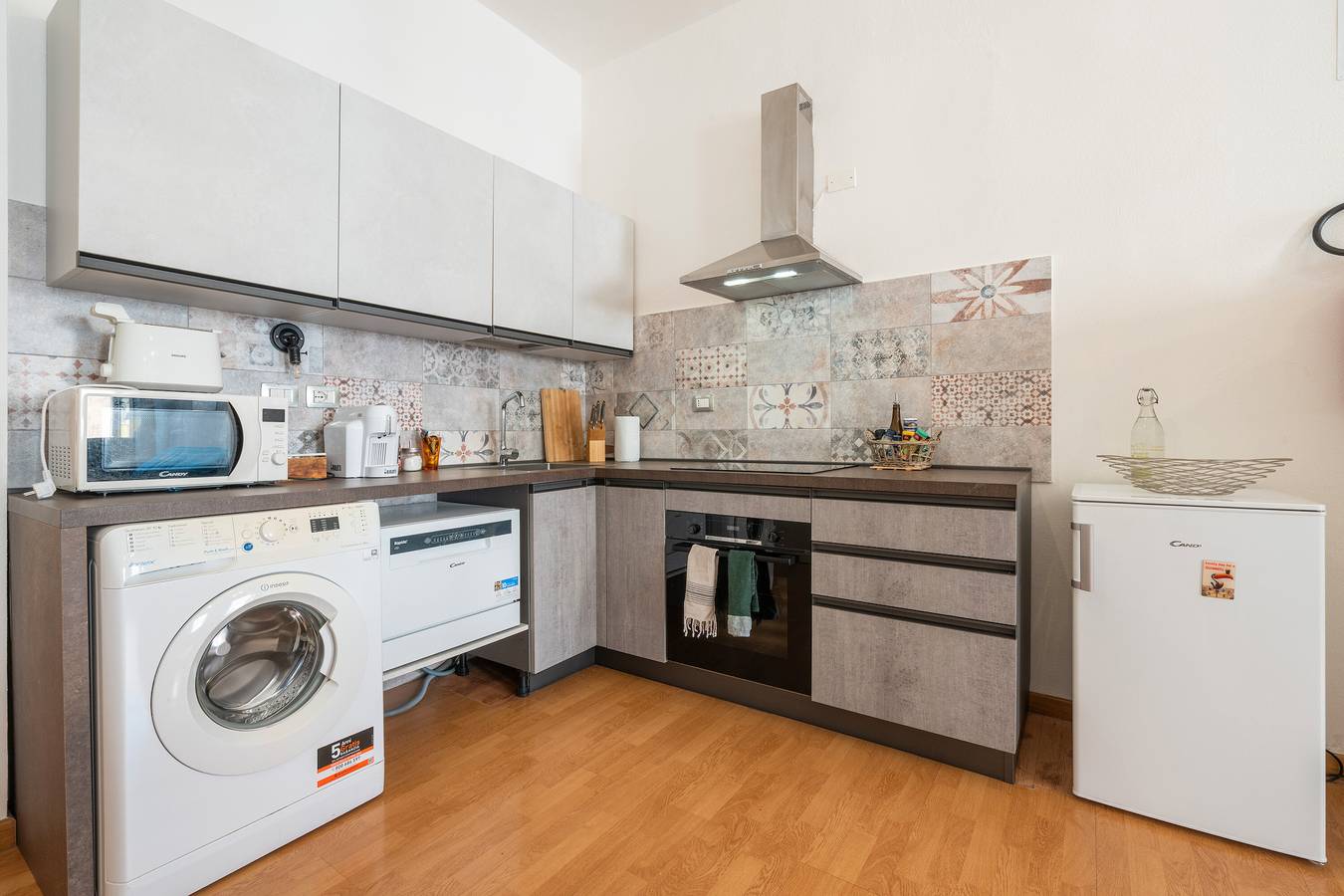 Holiday Home 'Terrazza Del Sole' with Private Terrace, Wi-Fi and Air Conditioning in Villanova (Sardinia), Cagliari
