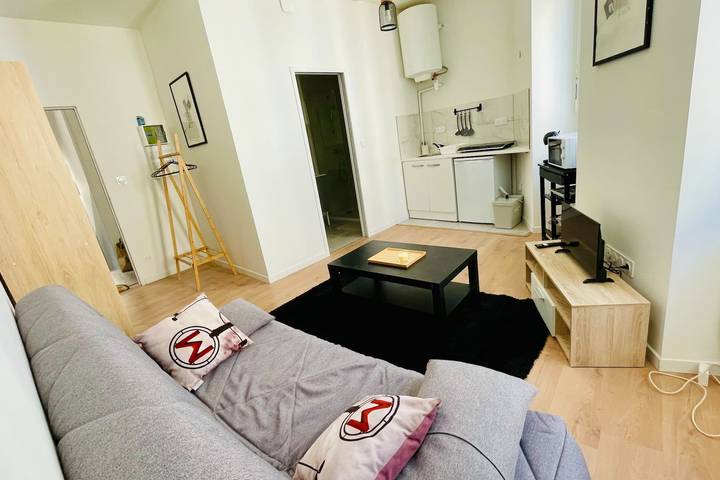 Gîte pour 2 personnes, adapté aux familles à Nîmes - 2