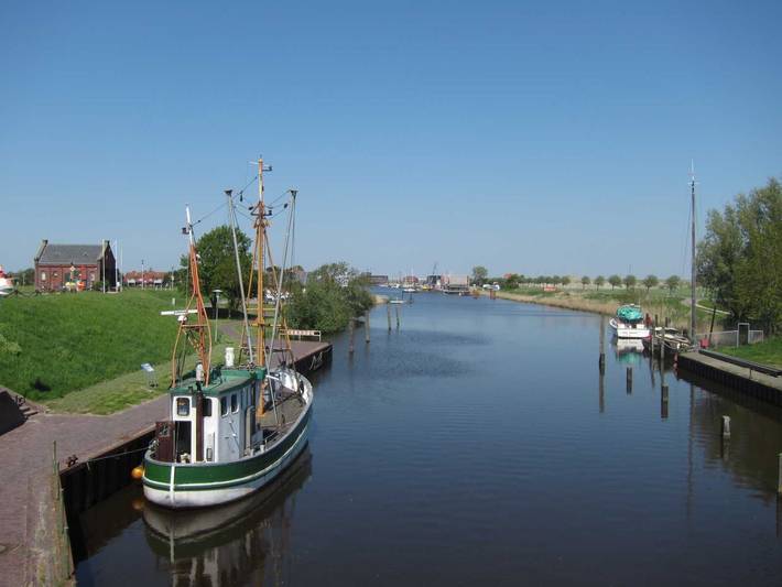Ferienwohnung für 2 Personen, mit Garten und Balkon in Carolinensiel - 4