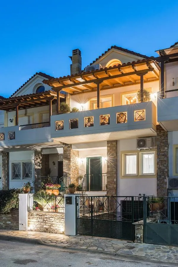Chalet para 10 personas, con balcón y jacuzzi - 1