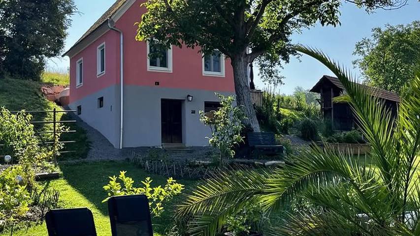 Ferienhaus für 4 Personen, mit Garten