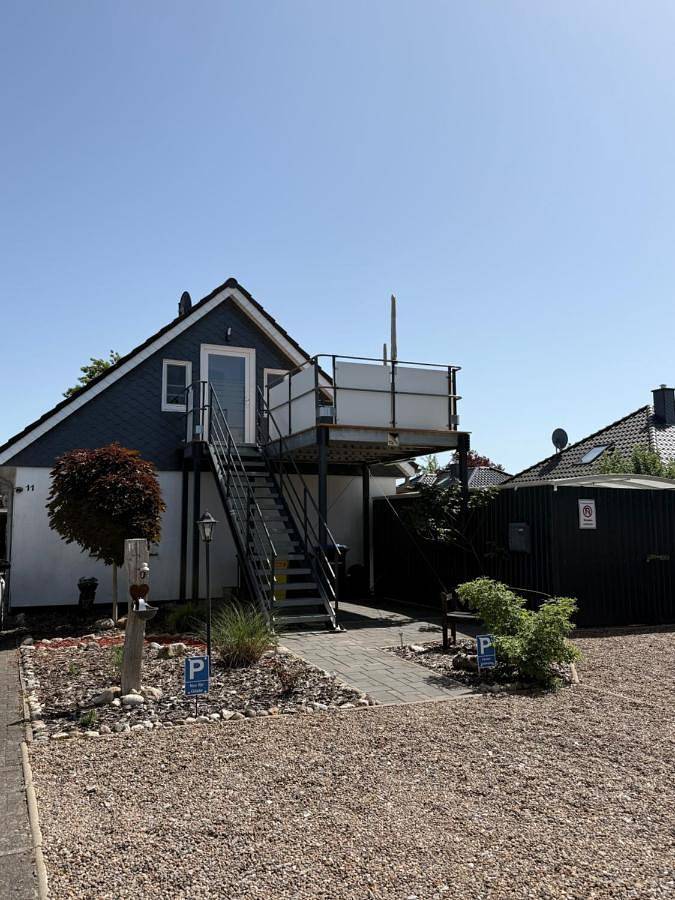 Ferienwohnung für 4 Personen, mit Balkon und Terrasse in Schiffdorf