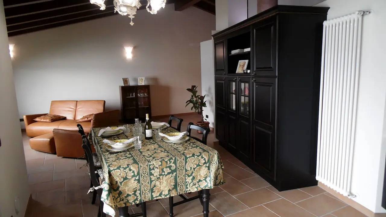 Appartamento intero, Ferienwohnung für 4 Personen (95 m²) in Marone in Vello (Marone), Comune di Marone