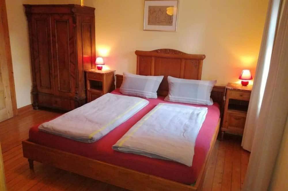 Apartamento entero, Vacation apartment Tebeck's 1st floor - Ferienwohnungen Bistro Tebecks in Wadern, Saar-Nahe-Bergland