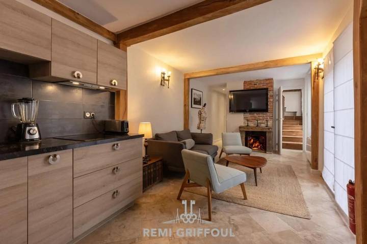 Location de vacances pour 5 personnes, avec terrasse et jardin, animaux acceptés dans Office De Tourisme De Honfleur - 2