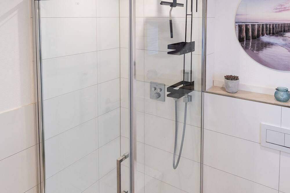 Ganze Wohnung, Stilvoll eingerichtete Ferienwohnung \"Am Illerradweg\" mit Garten in Waltenhofen, Bayerisch Schwaben