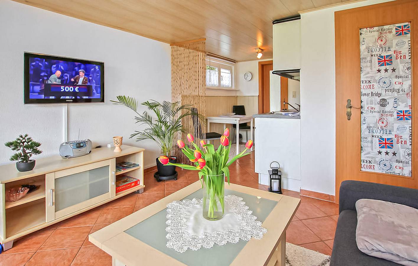 Acogedor refugio junto a la playa con terraza y aparcamiento in Waren (Müritz), Lago Müritz