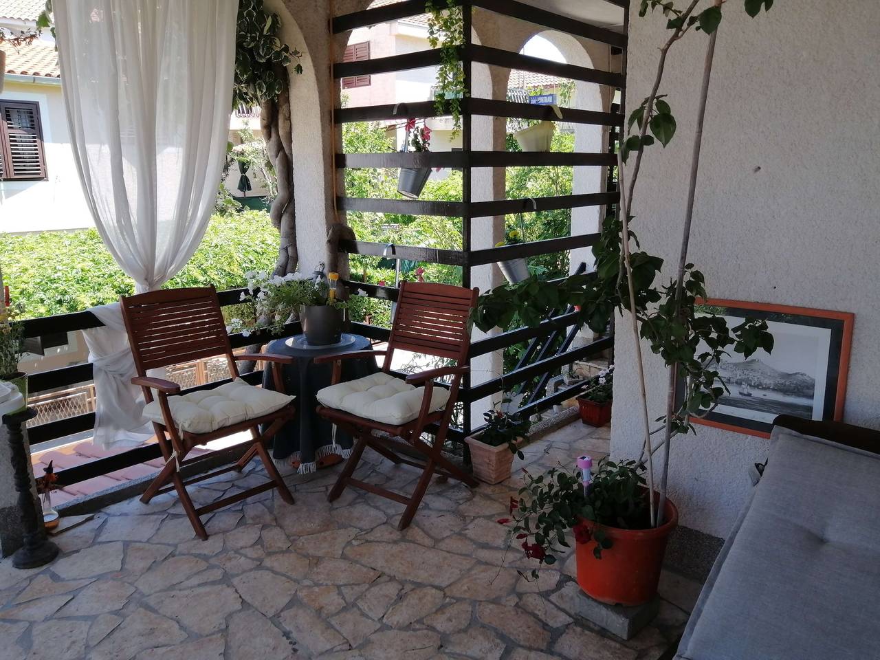 Entire apartment, Three bedroom apartment near beach Grebaštica, Šibenik A-23313-a in Grebastica, Šibenik-Knin