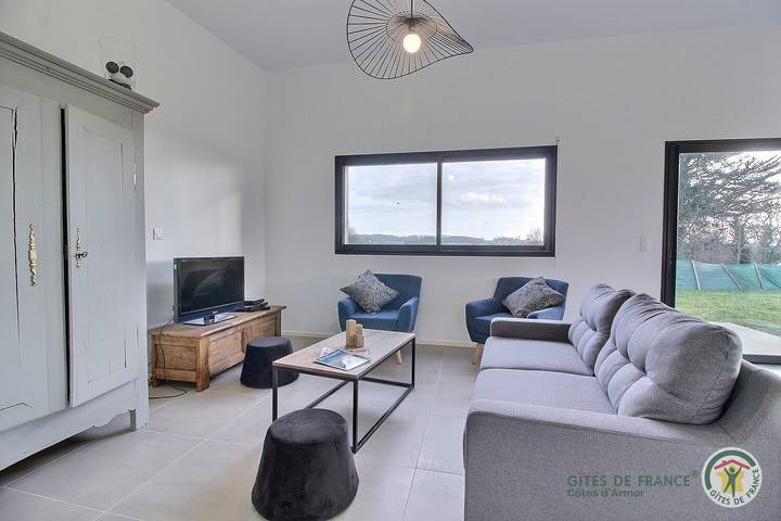 Gîte pour 6 personnes, avec jardin et terrasse à Lannion - 4