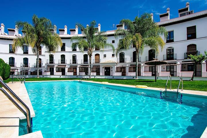 Appartement de vacances pour 6 personnes, avec jardin ainsi que piscine et bassin pour enfant - 1