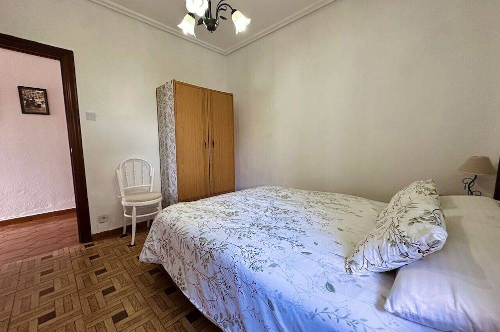 Casa Gomez 2032 Apartment with Garden in Meruelo, Côte Cantabrienne