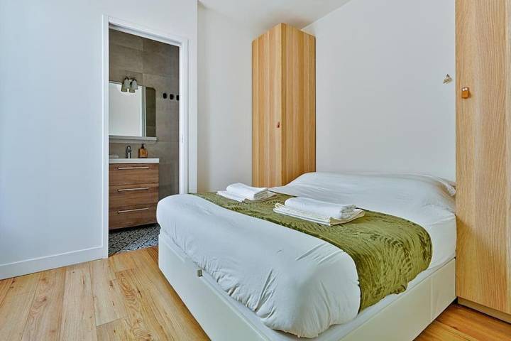 Gîte pour 3 personnes dans La Varenne Saint-Hilaire - 4