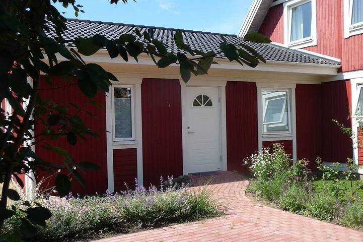 Ferienhaus für 4 Personen, mit Terrasse und Garten in Naturpark Westensee