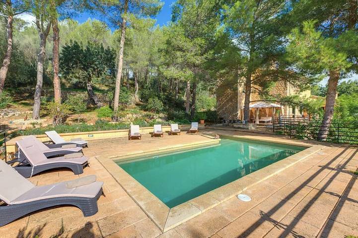 Villa für 8 Personen, mit Garten und Whirlpool - 1