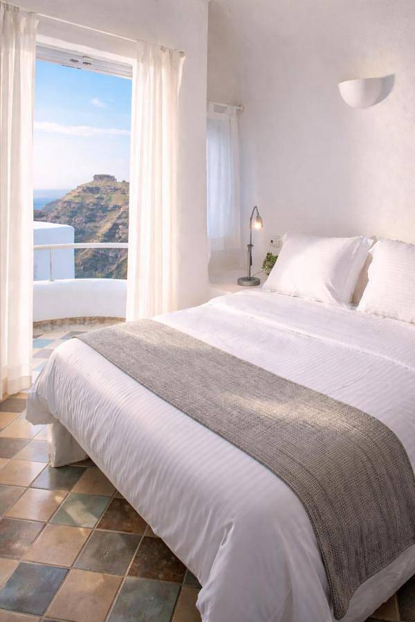 Ikastikies Suites in Firostefani, Thera