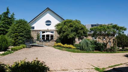 Ferienhaus mit Meerblick für 34 Personen, mit Sauna und Terrasse sowie Garten, mit Haustier in Belgien