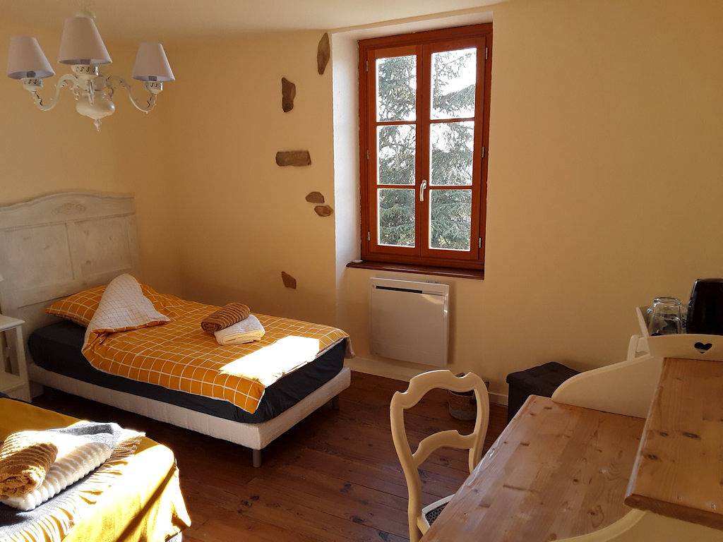 Chambre d'hôtes "La Maison Bleue" - Suite "Autan Passé" in Rosières (Tarn), Région d'Albi