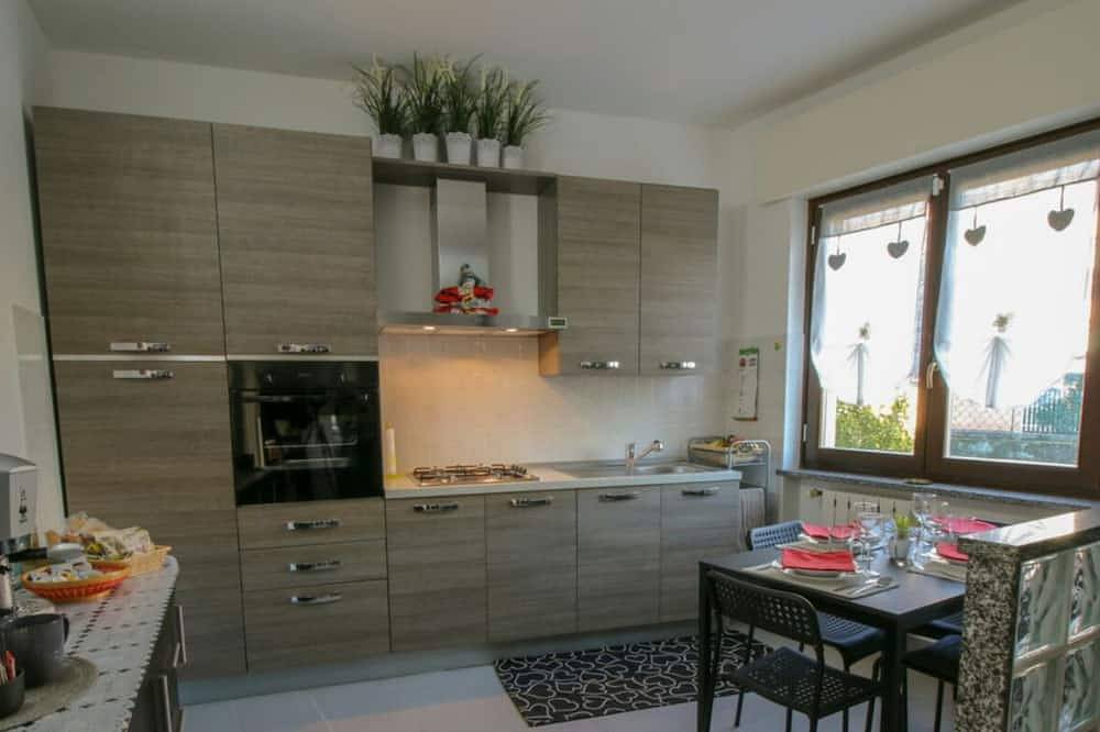 Casa Pasquee 2 - Maison indépendante dans la zone centrale in Vergiate, Commune de Vergiate