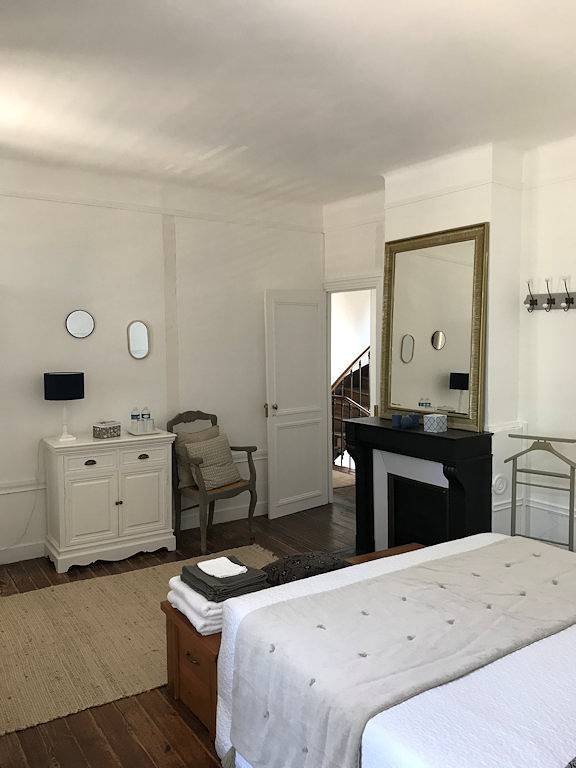 Le Domaine de Co - Chambre 1 in La Roche-Guyon, Parc naturel régional du Vexin Français