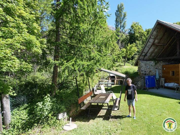 Le Circaète in Puy-Sanières, Parque Nacional de los Ecrins