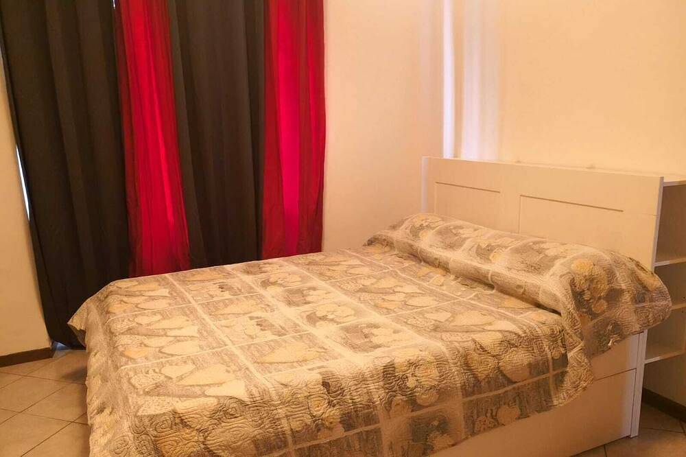 Geheel appartement, Borgo Volciano Gardameer in Roè Volciano, Garda Bergen