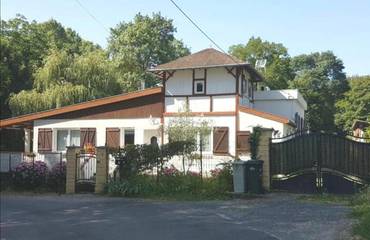 Cottage pour 2 personnes, avec jardin à Irigny