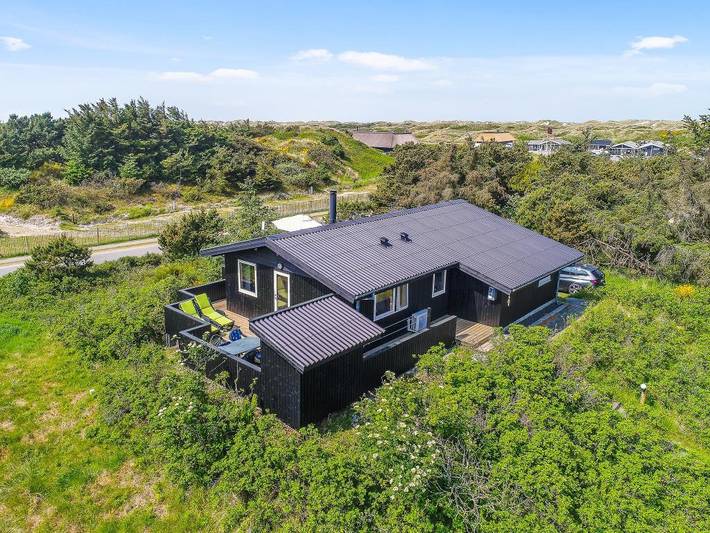 Villa für 5 Personen, mit Balkon/Terrasse und Terrasse sowie Sauna in Vejers Strand
