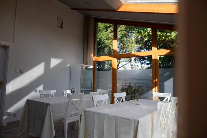 BnB für 2 Personen, mit Pool und Garten sowie Ausblick, kinderfreundlich in Wien - 4
