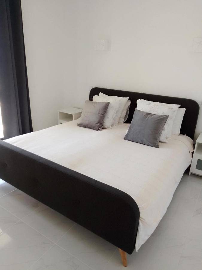 Apartamento inteiro, One-Bedroom Apartment in Albufeira, Albufeira e Olhos de Água