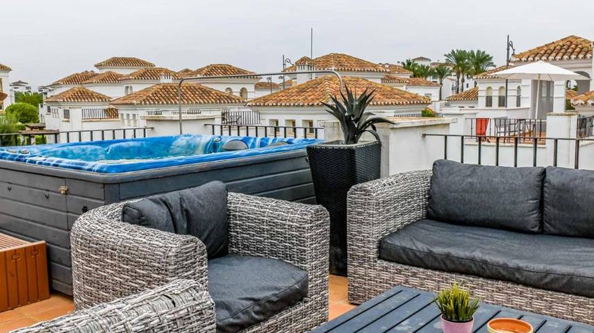 Chalet para 5 personas, con jacuzzi además de piscina y jardín en Campo de Cartagena - 3