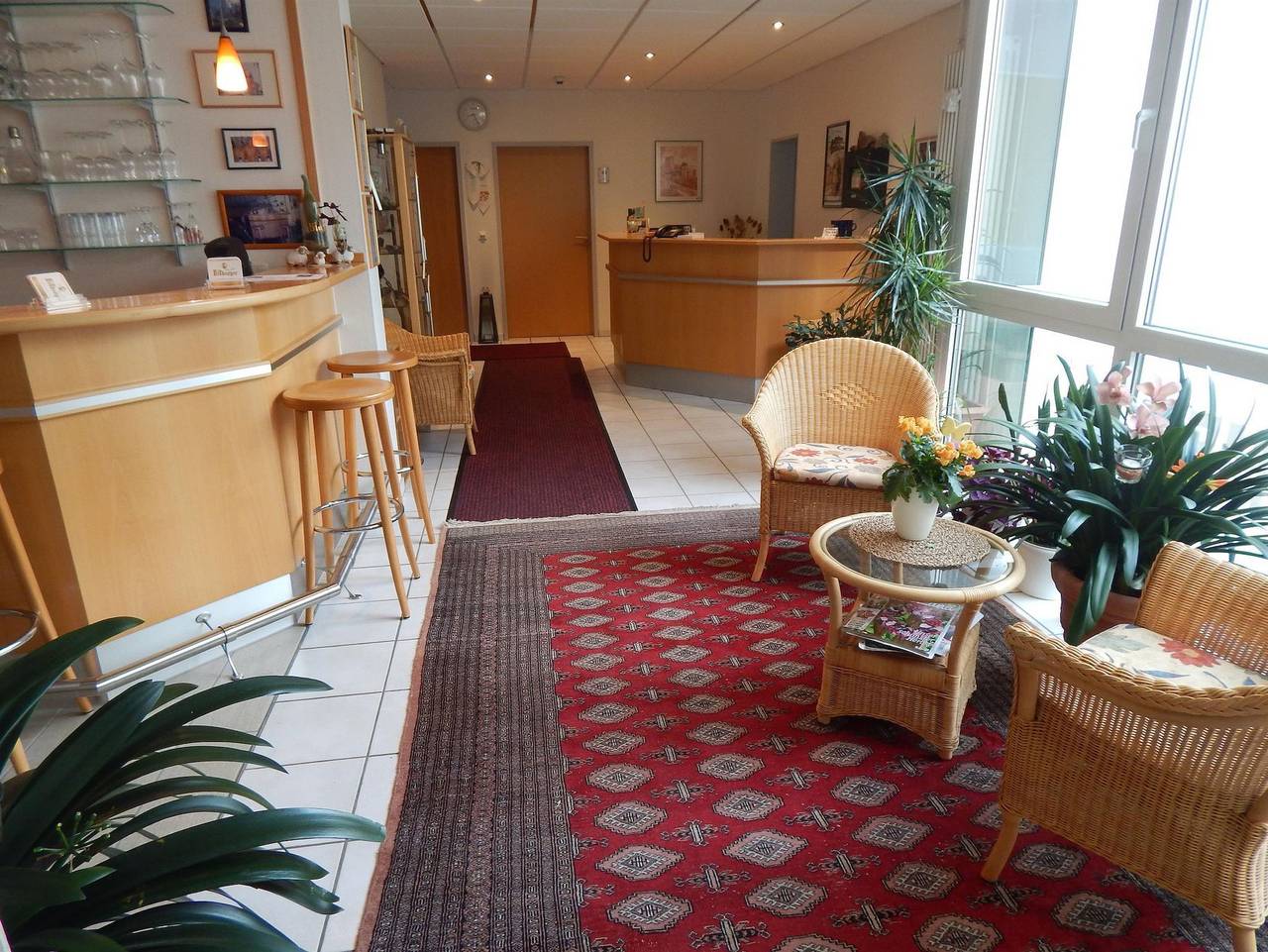 Am Brunnenplatz, Hotel Garni - Doppelzimmer Dusche/Wc, Standard in Gerolstein, Vulkaneifel