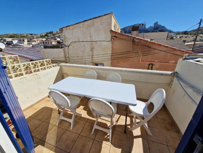 Gîte pour 4 personnes, avec terrasse et vue dans Les Goudes - 3