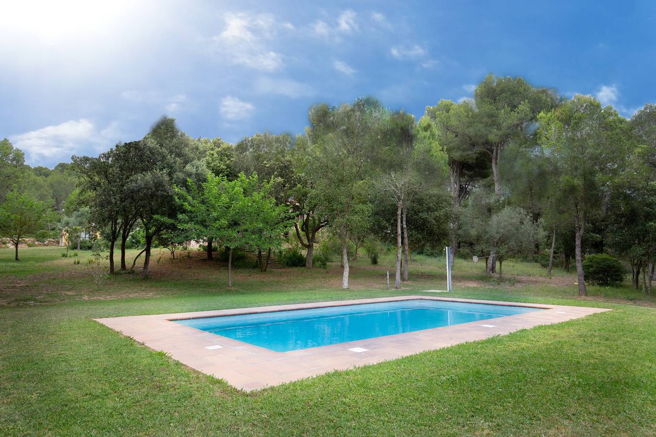 Casa de vacaciones 'Can Pujadas' con vistas a la montaña, piscina privada y Wi-Fi in Regencós, Costa Brava