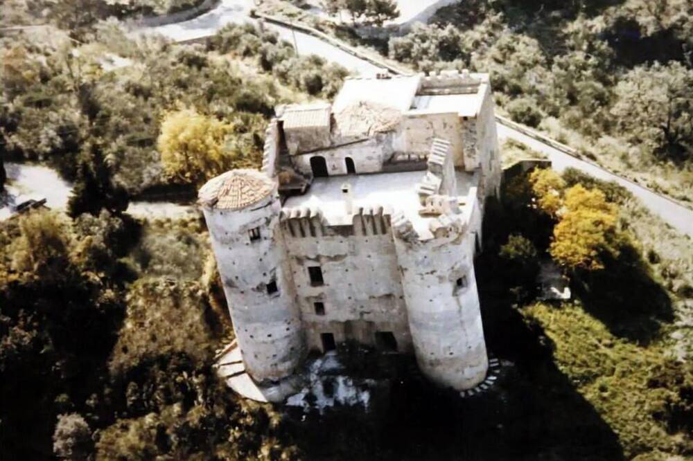 8 bedroom castle in praia a mare in Praia a Mare, Costa Tirrenica Calabria
