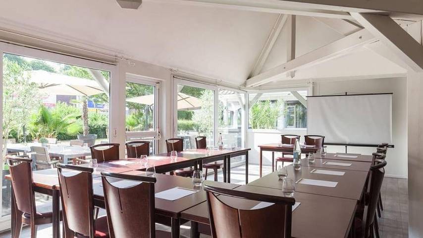 Hôtel pour 3 personnes, avec jardin, animaux acceptés à Andelnans - 4