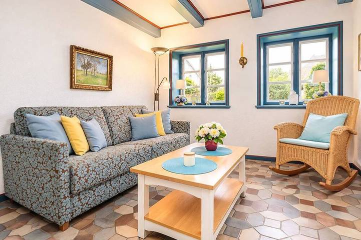 Ganze Wohnung, Gemütlicher Hansen Hof 3 mit Terrasse, Wlan und ländlicher Lage in Tinnum in Tinnum, Sylt (Gemeinde)