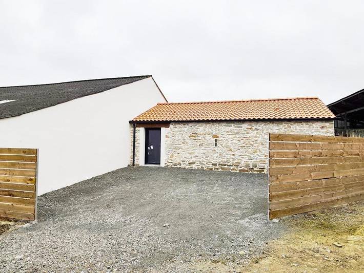 Location de vacances pour 3 personnes, avec terrasse à Saint-Étienne-de-Mer-Morte - 4