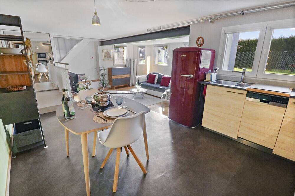 Ganze Wohnung, Logement Confortable Proche du lac in Lausanne, Genfer See